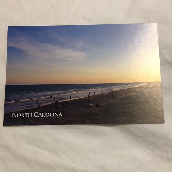 Two North Carolina theme postcards. - Picture 2 of 6
